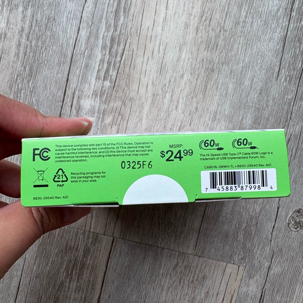 Belkin BoostCharge USB-C Braided Cable, 2M Length, White Cable - Picture 4 of 5